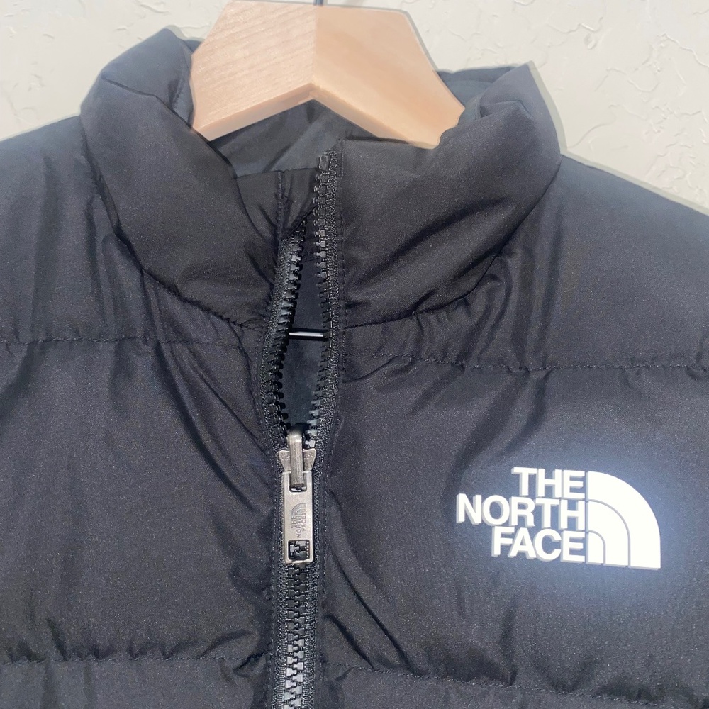 THE NORTH FACE JACKET- reversible puffer